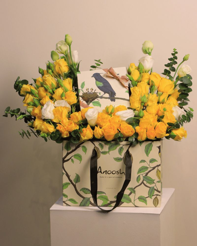 بكس حلا انواش مع الورد الطبيعي اصفر