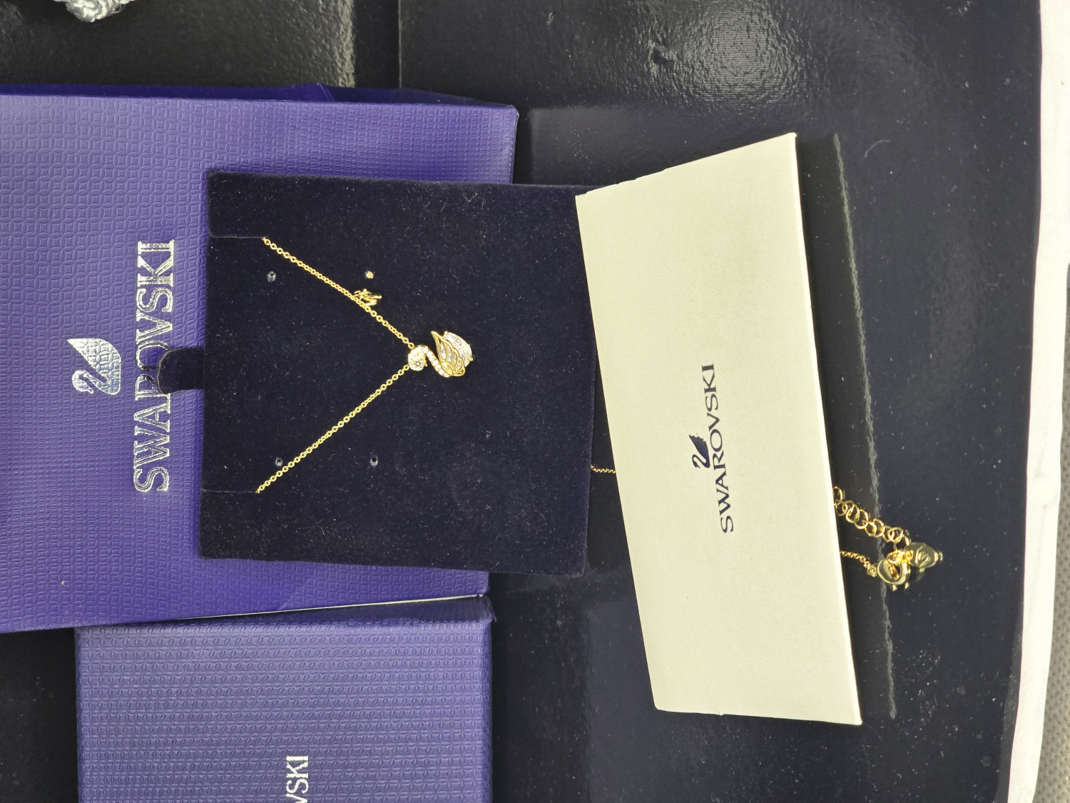 سلسل سوارفوسكي رقم الطلب ٥١١