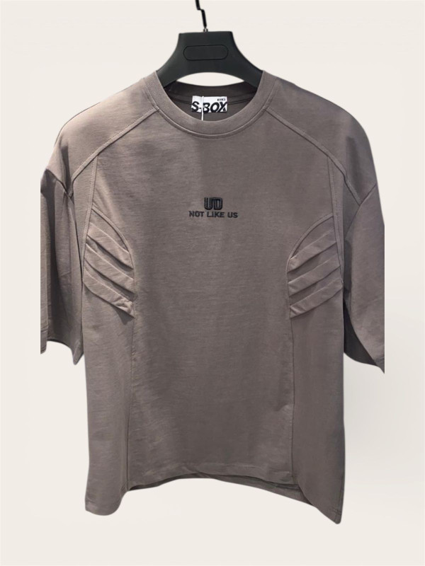 تي شيرت اوفر سايز  خفيف قماش خامه واقفه