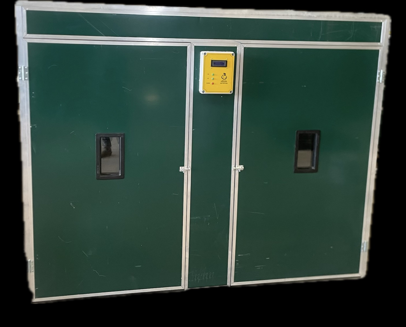 فقاسه بيض 13500 بيضه لاحم  2 فى 1