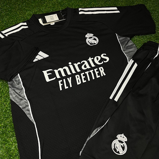طقم ريال مدريد كم طويل